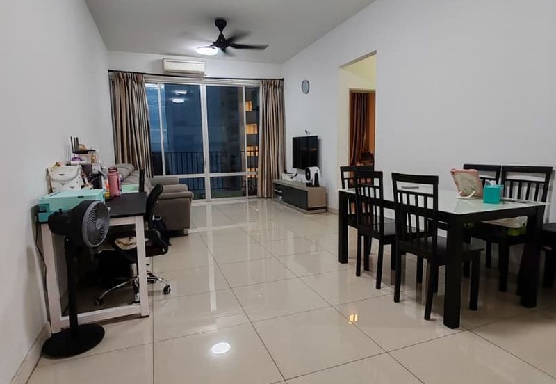 Dedaun Hijau (Greenfield Regency)