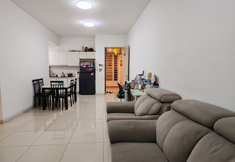 Dedaun Hijau (Greenfield Regency)