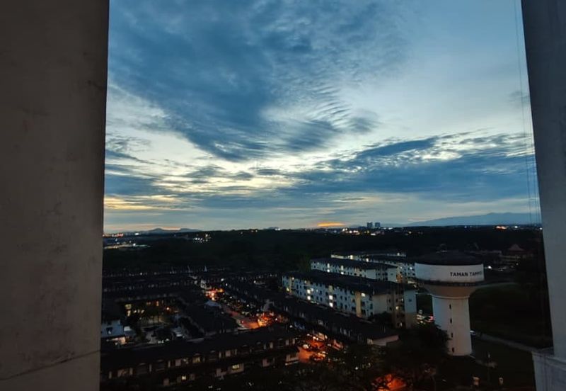 Dedaun Hijau (Greenfield Regency)