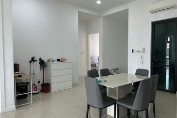 Isle of Kamares, Setia Eco Glades