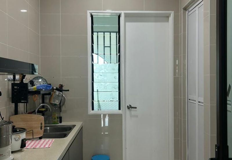 Isle of Kamares, Setia Eco Glades