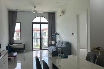 Isle of Kamares, Setia Eco Glades