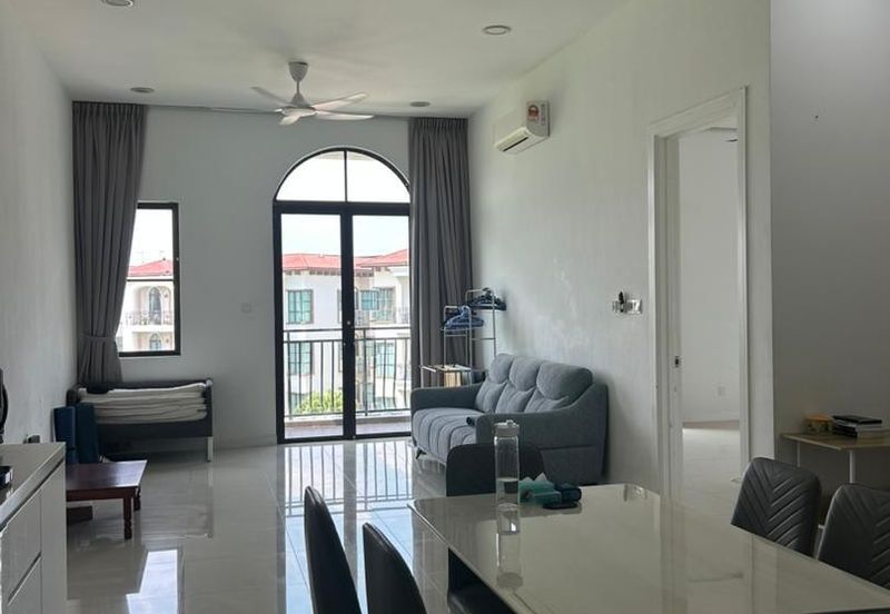 Isle of Kamares, Setia Eco Glades