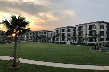 Isle of Kamares, Setia Eco Glades