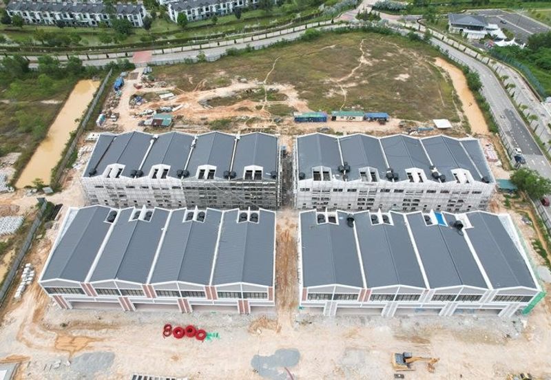 Bloc 7 Setia Eco Glades Cyberjaya For Rent End Lot Ground Floor shop