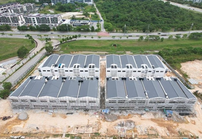 Bloc 7 Setia Eco Glades Cyberjaya For Rent End Lot Ground Floor shop