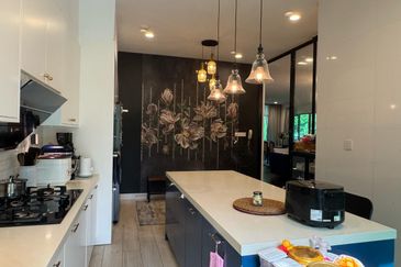 Lepironia Gardens, Setia Eco Glades