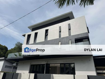 Perdana Lakeview East The Maisons Bungalow Corner House For Sale with Private Pool and Private Lift, Corner Lot Bungalow House, Selangor, Cyberjaya