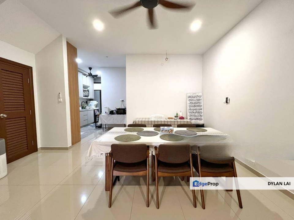 Setia Safiro Terrace House Cyberjaya For Sale Well Renovated and Maintained Unit, Selangor, Cyberjaya