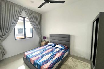 Reef Of Tropics, Setia Eco Glades