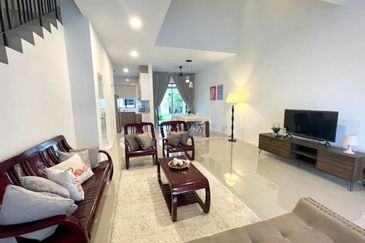 Reef Of Tropics, Setia Eco Glades