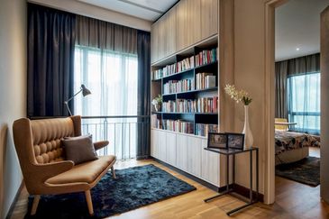 Symphony Hills Schumann