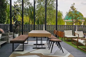 Lepironia Gardens, Setia Eco Glades