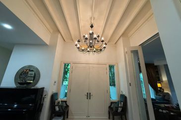 Beethoven, Symphony Hills