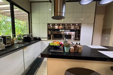 Beethoven, Symphony Hills