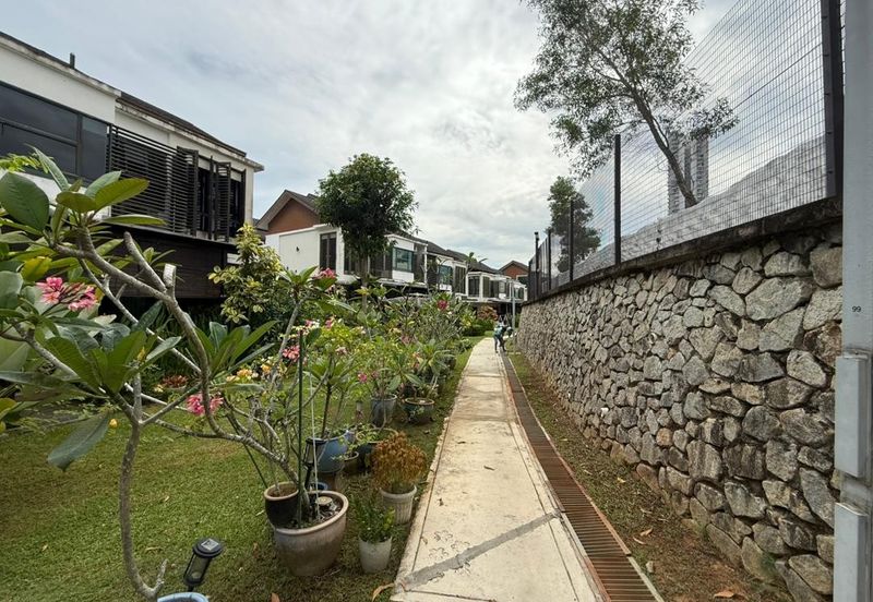 Beethoven, Symphony Hills