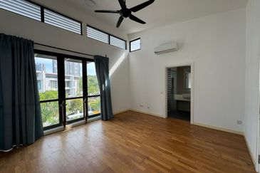 Mozart, Symphony Hills