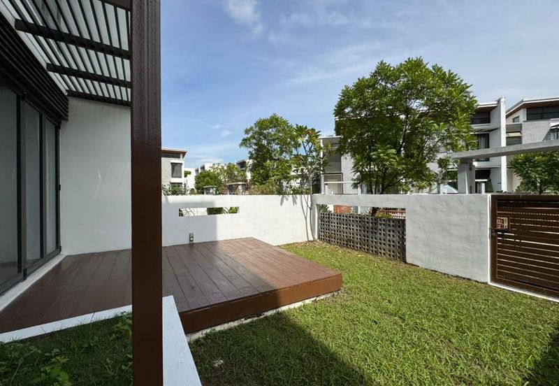 Mozart, Symphony Hills