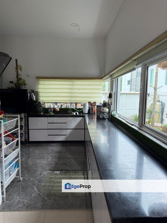 Evergreen Garden Residence Full Furnished and Renovation for sale at Cyberjaya, Selangor, Cyberjaya