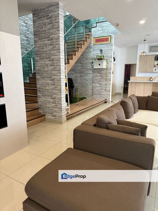 Evergreen Garden Residence Full Furnished and Renovation for sale at Cyberjaya, Selangor, Cyberjaya