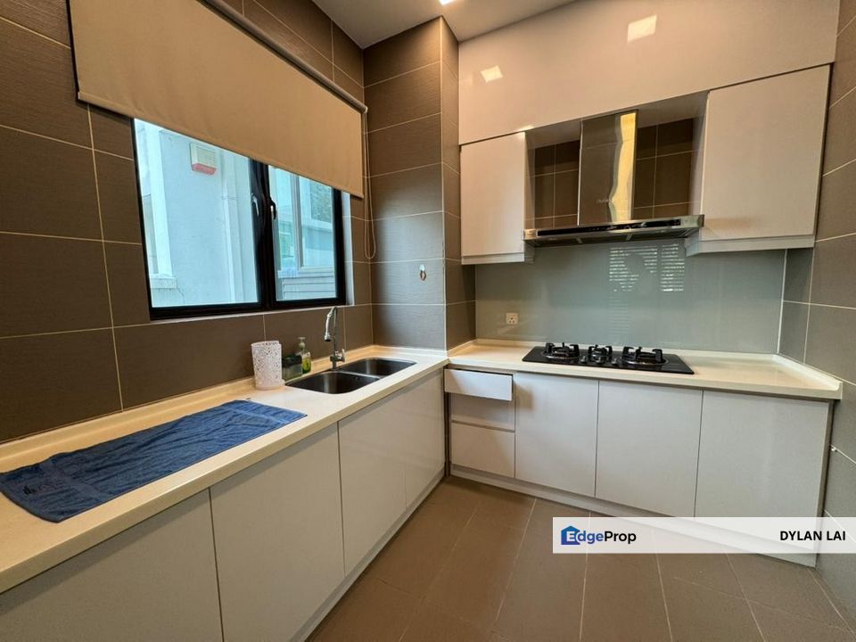 Beethoven Symphony Hills Cyberjaya For Sale Fully Renovated with well kept condition, Selangor, Cyberjaya