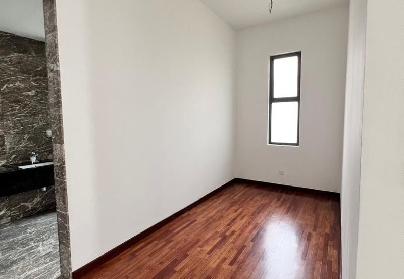 Lepironia Gardens, Setia Eco Glades