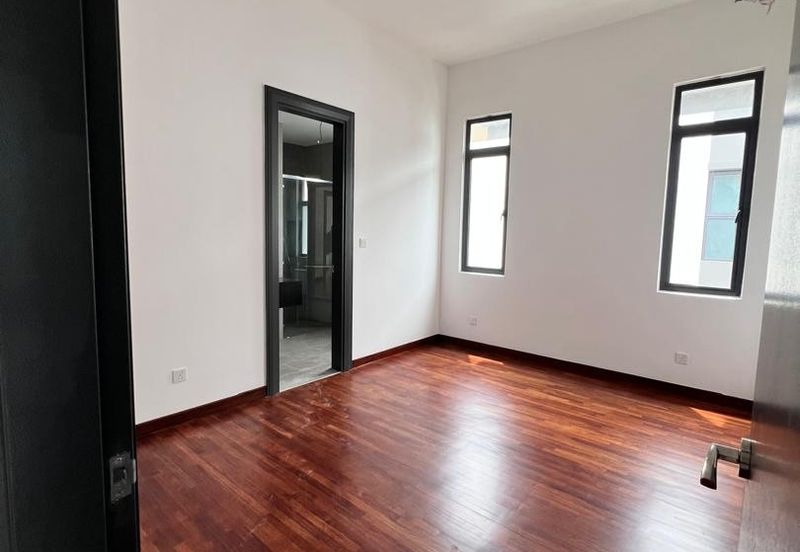 Lepironia Gardens, Setia Eco Glades