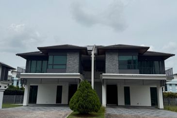 Lepironia Gardens, Setia Eco Glades