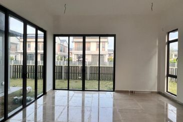 Lepironia Gardens, Setia Eco Glades