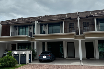 Isle of Botanica, Setia Eco Glades