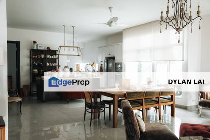 Clover Garden Residence Semi-Detached 3storey House at Cyberjaya for sale with nice renovation, Selangor, Cyberjaya