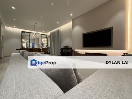 Sejati Lakeside End Lot with 4ft land Full Renovaiton and Furnished at Cyberjaya for sale, Selangor, Cyberjaya