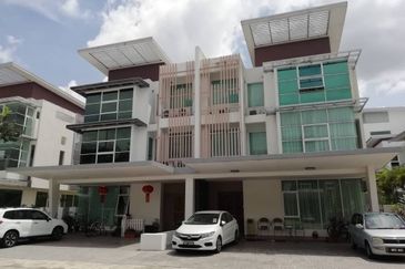 Jacaranda Garden Residence