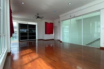 Jacaranda Garden Residence