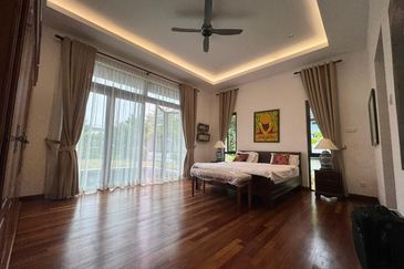 Perdana Lakeview East