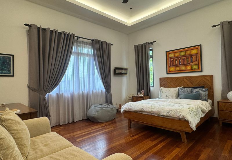 Perdana Lakeview East