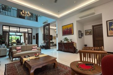 Perdana Lakeview East