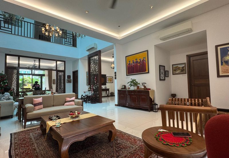 Perdana Lakeview East