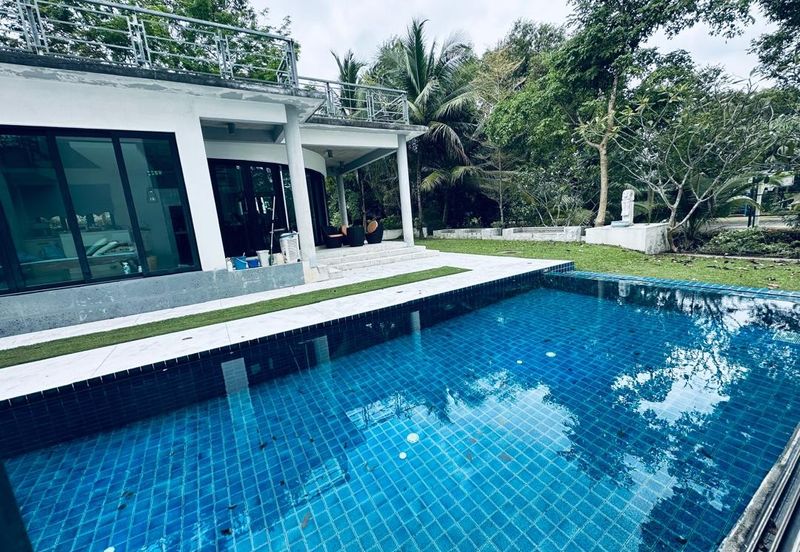 Perdana Lakeview East