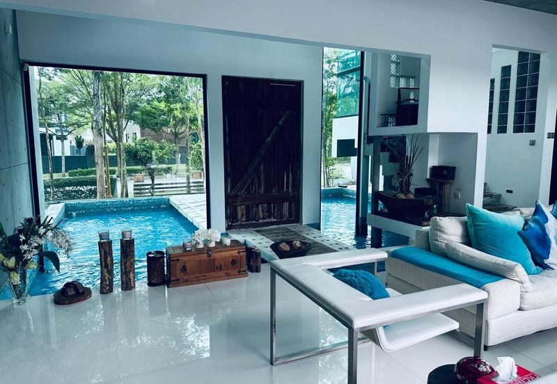 Perdana Lakeview East