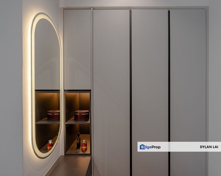 Cybersquare Full Furnished Full Renovated for sale at Cyberjaya 1 room 1 bathroom, Selangor, Cyberjaya