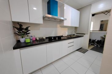 Pangsapuri Indah Salak Tinggi