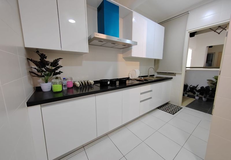 Pangsapuri Indah Salak Tinggi