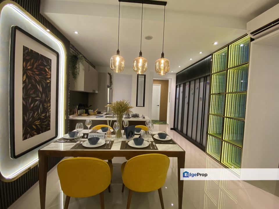 Lakepoint Residence BELOW MARKET selling Full Furnished Full Loan available, Selangor, Cyberjaya