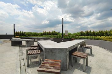 Amber Residence @ twentyfive.7