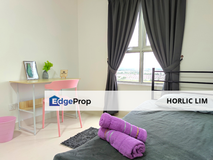 Tropicana Aman 1 Telok Panglima Garang Selangor Apartment Room Rental - Female Only Medium Room For Rent, Selangor, Telok Panglima Garang