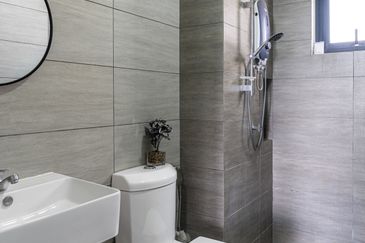 Amber Residence @ twentyfive.7