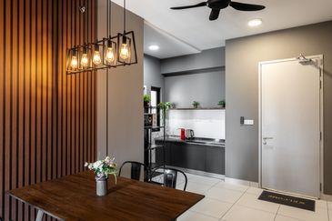 Amber Residence @ twentyfive.7