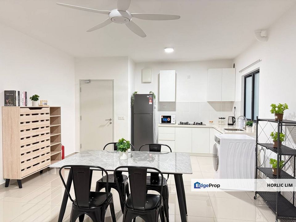 Medium Room For Rent Duduk SeRuang Serviced Apartment Eco Sanctuary, Selangor, Kuala Langat