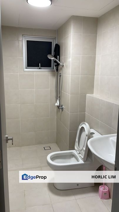 Rimbayu Cheap Master Room For Rent - Immediate Move In, Selangor, Telok Panglima Garang